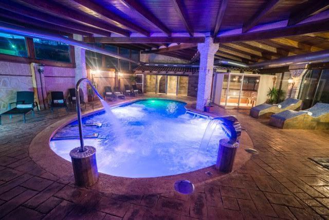 Hostal Rural & Spa Las Vistas Pastrana Esterno foto